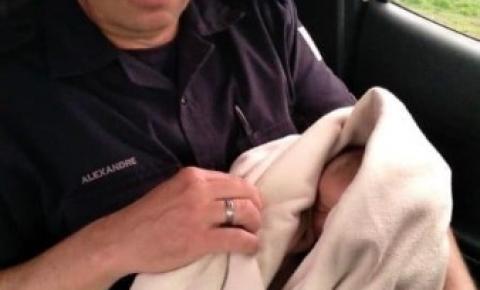 Guarda Municipal encontra bebê abandonado em cocho de fazenda