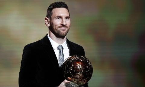 Messi conquista Bola de Ouro pela sexta vez e se torna maior vencedor do prêmio