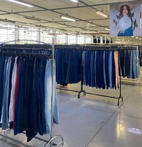 Bazar de Jeans realiza Black Friday com shorts e saias com preço único de R$ 39,99